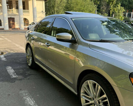 Сірий Фольксваген Пассат, об'ємом двигуна 2.5 л та пробігом 269 тис. км за 10500 $, фото 10 на Automoto.ua