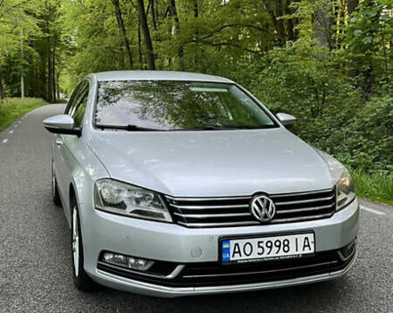 Серый Фольксваген Пассат, объемом двигателя 1.39 л и пробегом 280 тыс. км за 10000 $, фото 2 на Automoto.ua