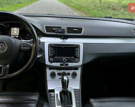 Серый Фольксваген Пассат, объемом двигателя 1.39 л и пробегом 280 тыс. км за 10000 $, фото 14 на Automoto.ua