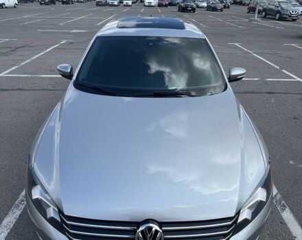 Серый Фольксваген Пассат, объемом двигателя 2.5 л и пробегом 193 тыс. км за 9400 $, фото 21 на Automoto.ua