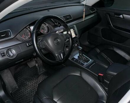 Серый Фольксваген Пассат, объемом двигателя 1.8 л и пробегом 172 тыс. км за 9300 $, фото 3 на Automoto.ua