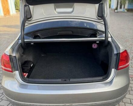 Серый Фольксваген Пассат, объемом двигателя 2 л и пробегом 218 тыс. км за 11700 $, фото 12 на Automoto.ua