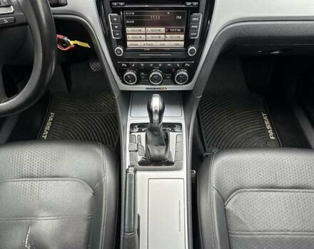 Серый Фольксваген Пассат, объемом двигателя 2.48 л и пробегом 273 тыс. км за 9700 $, фото 21 на Automoto.ua