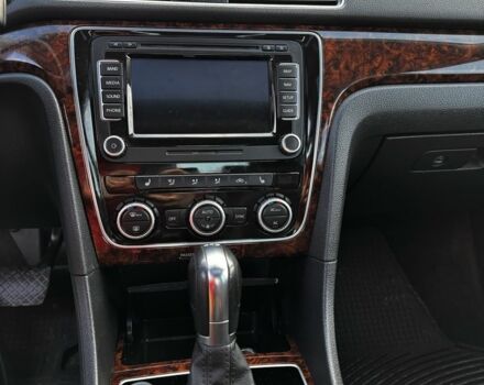 Серый Фольксваген Пассат, объемом двигателя 2 л и пробегом 220 тыс. км за 11700 $, фото 7 на Automoto.ua