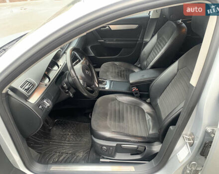 Серый Фольксваген Пассат, объемом двигателя 1.8 л и пробегом 351 тыс. км за 8500 $, фото 11 на Automoto.ua