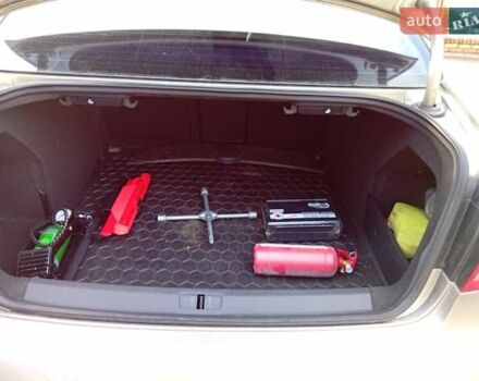 Серый Фольксваген Пассат, объемом двигателя 1.8 л и пробегом 164 тыс. км за 9500 $, фото 10 на Automoto.ua