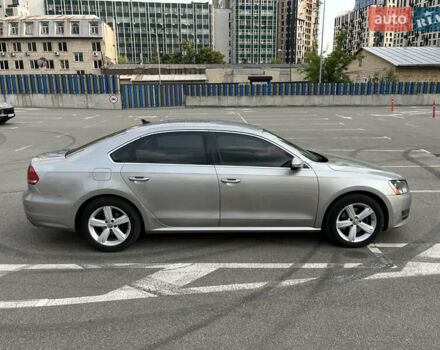 Серый Фольксваген Пассат, объемом двигателя 2.48 л и пробегом 249 тыс. км за 9000 $, фото 4 на Automoto.ua