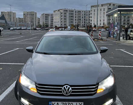 Сірий Фольксваген Пассат, об'ємом двигуна 2.5 л та пробігом 214 тис. км за 9500 $, фото 1 на Automoto.ua
