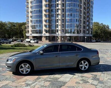 Серый Фольксваген Пассат, объемом двигателя 2.5 л и пробегом 253 тыс. км за 9500 $, фото 29 на Automoto.ua