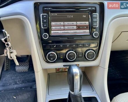 Серый Фольксваген Пассат, объемом двигателя 2.48 л и пробегом 220 тыс. км за 9800 $, фото 19 на Automoto.ua