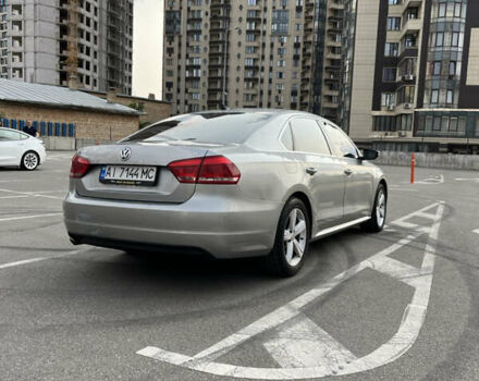 Серый Фольксваген Пассат, объемом двигателя 2.48 л и пробегом 249 тыс. км за 9000 $, фото 8 на Automoto.ua