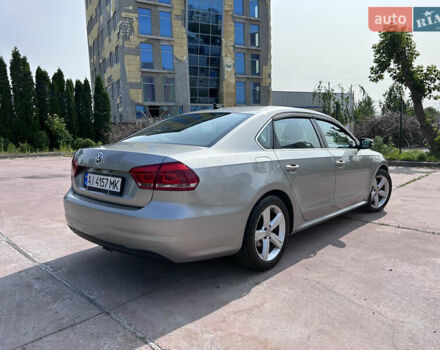 Серый Фольксваген Пассат, объемом двигателя 2.5 л и пробегом 266 тыс. км за 9500 $, фото 2 на Automoto.ua