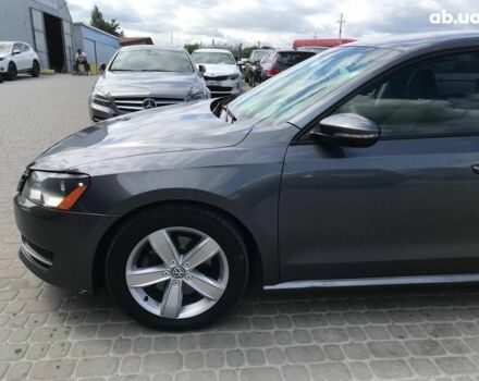 Серый Фольксваген Пассат, объемом двигателя 2.5 л и пробегом 142 тыс. км за 9490 $, фото 10 на Automoto.ua