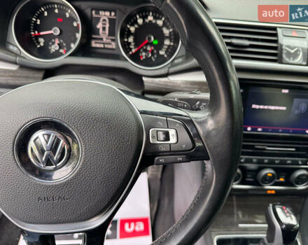 Сірий Фольксваген Пассат, об'ємом двигуна 2.5 л та пробігом 253 тис. км за 10490 $, фото 18 на Automoto.ua