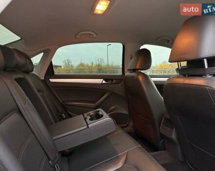 Серый Фольксваген Пассат, объемом двигателя 2.5 л и пробегом 280 тыс. км за 10300 $, фото 24 на Automoto.ua