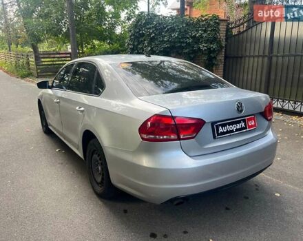 Фольксваген Пассат 2012 у Києві на Automoto.ua Сірий Фольксваген Пассат, об'ємом двигуна 2.5 л та пробігом 331 тис. км за 8290 $, фото 6 на Automoto.ua