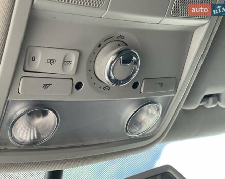 Фольксваген Пассат 2012 в Нововолынск на Automoto.ua Серый Фольксваген Пассат, объемом двигателя 1.97 л и пробегом 197 тыс. км за 12800 $, фото 38 на Automoto.ua