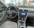 Серый Фольксваген Пассат, объемом двигателя 2.5 л и пробегом 265 тыс. км за 9850 $, фото 10 на Automoto.ua