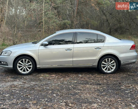 Сірий Фольксваген Пассат, об'ємом двигуна 1.8 л та пробігом 350 тис. км за 7999 $, фото 1 на Automoto.ua