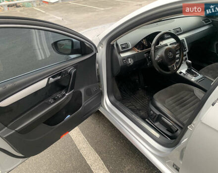 Серый Фольксваген Пассат, объемом двигателя 1.8 л и пробегом 351 тыс. км за 8500 $, фото 10 на Automoto.ua