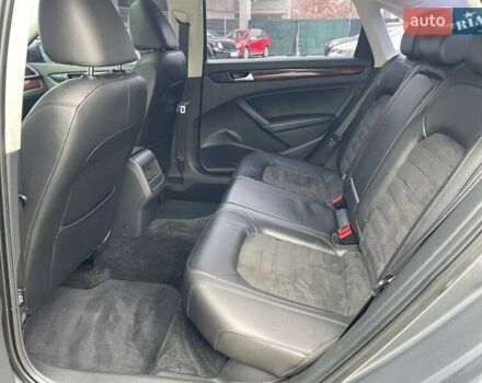 Сірий Фольксваген Пассат, об'ємом двигуна 2 л та пробігом 163 тис. км за 13500 $, фото 22 на Automoto.ua