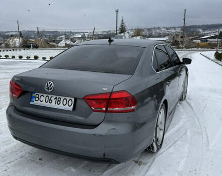 Серый Фольксваген Пассат, объемом двигателя 2.5 л и пробегом 227 тыс. км за 10000 $, фото 3 на Automoto.ua