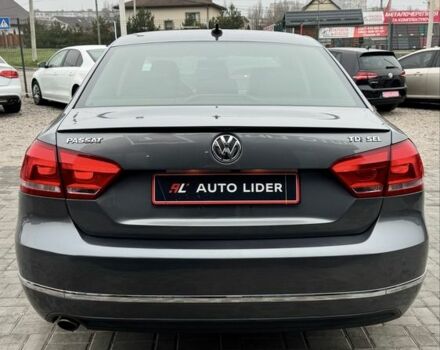 Серый Фольксваген Пассат, объемом двигателя 2 л и пробегом 230 тыс. км за 11900 $, фото 4 на Automoto.ua