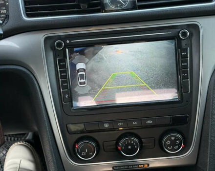 Сірий Фольксваген Пассат, об'ємом двигуна 2.48 л та пробігом 263 тис. км за 9000 $, фото 10 на Automoto.ua