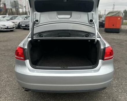 Серый Фольксваген Пассат, объемом двигателя 2.48 л и пробегом 273 тыс. км за 9700 $, фото 11 на Automoto.ua