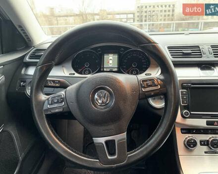 Серый Фольксваген Пассат, объемом двигателя 1.8 л и пробегом 351 тыс. км за 8500 $, фото 13 на Automoto.ua