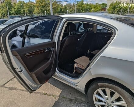 Сірий Фольксваген Пассат, об'ємом двигуна 2 л та пробігом 376 тис. км за 7990 $, фото 23 на Automoto.ua