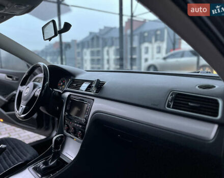 Сірий Фольксваген Пассат, об'ємом двигуна 2.5 л та пробігом 290 тис. км за 8999 $, фото 13 на Automoto.ua