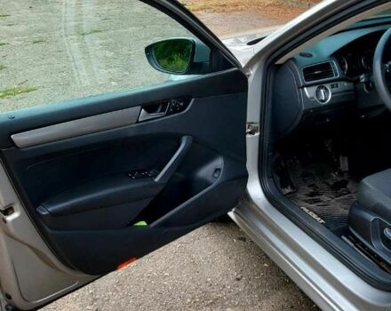 Сірий Фольксваген Пассат, об'ємом двигуна 2.5 л та пробігом 150 тис. км за 7400 $, фото 9 на Automoto.ua