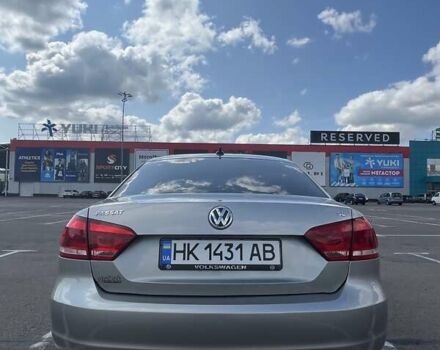 Серый Фольксваген Пассат, объемом двигателя 2.5 л и пробегом 186 тыс. км за 11200 $, фото 2 на Automoto.ua