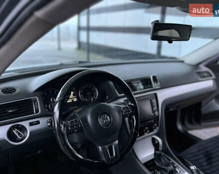 Сірий Фольксваген Пассат, об'ємом двигуна 2.5 л та пробігом 290 тис. км за 8999 $, фото 12 на Automoto.ua