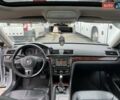 Серый Фольксваген Пассат, объемом двигателя 2.5 л и пробегом 180 тыс. км за 12000 $, фото 16 на Automoto.ua