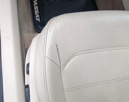 Серый Фольксваген Пассат, объемом двигателя 2.48 л и пробегом 197 тыс. км за 9999 $, фото 9 на Automoto.ua