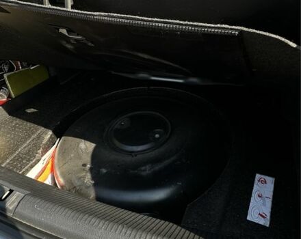 Серый Фольксваген Пассат, объемом двигателя 2.5 л и пробегом 271 тыс. км за 9600 $, фото 10 на Automoto.ua