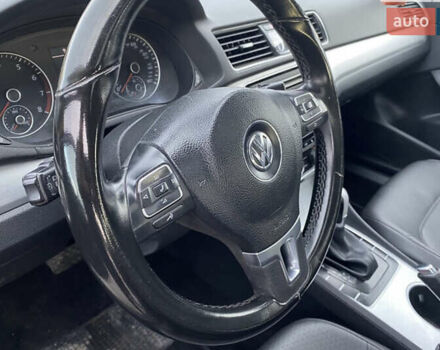 Серый Фольксваген Пассат, объемом двигателя 2.5 л и пробегом 290 тыс. км за 8700 $, фото 8 на Automoto.ua