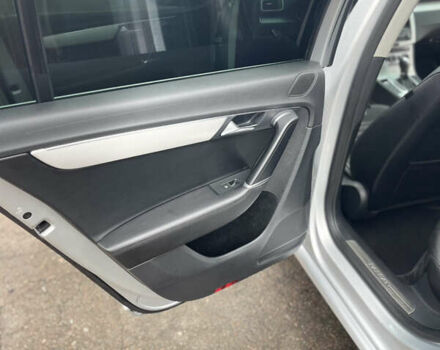 Фольксваген Пассат 2012 в Коростене на Automoto.ua Серый Фольксваген Пассат, объемом двигателя 1.8 л и пробегом 159 тыс. км за 10750 $, фото 22 на Automoto.ua