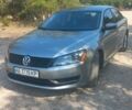 Фольксваген Пассат 2012 у Кривому Розі на Automoto.ua Сірий Фольксваген Пассат, об'ємом двигуна 2.5 л та пробігом 190 тис. км за 11693 $, фото 1 на Automoto.ua