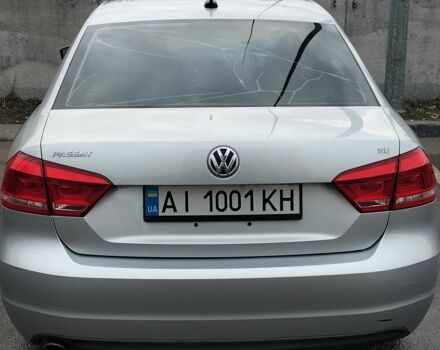 Серый Фольксваген Пассат, объемом двигателя 2.5 л и пробегом 196 тыс. км за 10500 $, фото 1 на Automoto.ua