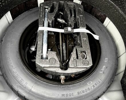 Серый Фольксваген Пассат, объемом двигателя 2.5 л и пробегом 195 тыс. км за 10700 $, фото 16 на Automoto.ua