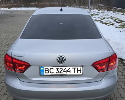 Серый Фольксваген Пассат, объемом двигателя 2.48 л и пробегом 214 тыс. км за 7800 $, фото 8 на Automoto.ua