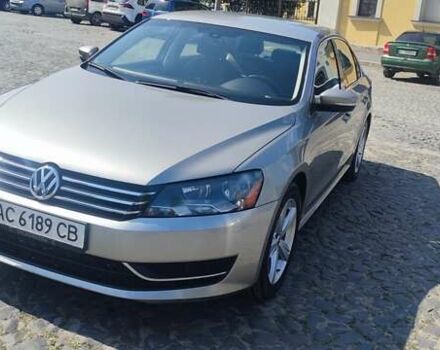 Серый Фольксваген Пассат, объемом двигателя 2.5 л и пробегом 251 тыс. км за 10999 $, фото 2 на Automoto.ua