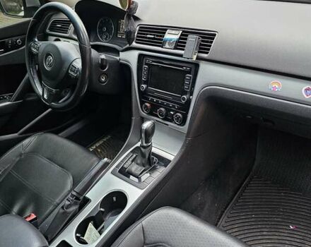 Серый Фольксваген Пассат, объемом двигателя 2.5 л и пробегом 192 тыс. км за 8700 $, фото 13 на Automoto.ua