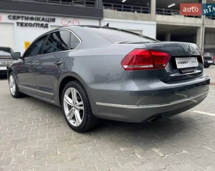 Сірий Фольксваген Пассат, об'ємом двигуна 2 л та пробігом 163 тис. км за 13500 $, фото 3 на Automoto.ua