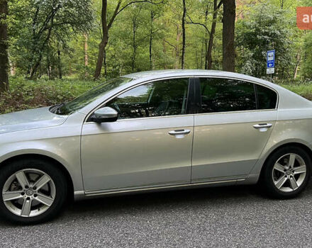 Серый Фольксваген Пассат, объемом двигателя 1.39 л и пробегом 280 тыс. км за 10000 $, фото 10 на Automoto.ua