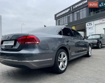 Сірий Фольксваген Пассат, об'ємом двигуна 2 л та пробігом 163 тис. км за 13500 $, фото 5 на Automoto.ua