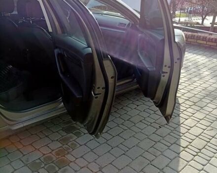 Серый Фольксваген Пассат, объемом двигателя 1.8 л и пробегом 164 тыс. км за 9500 $, фото 18 на Automoto.ua